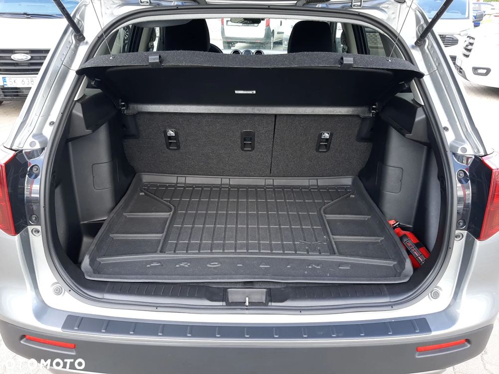 Suzuki Vitara 1.4 Boosterjet mHEV Elegance 2WD - 15