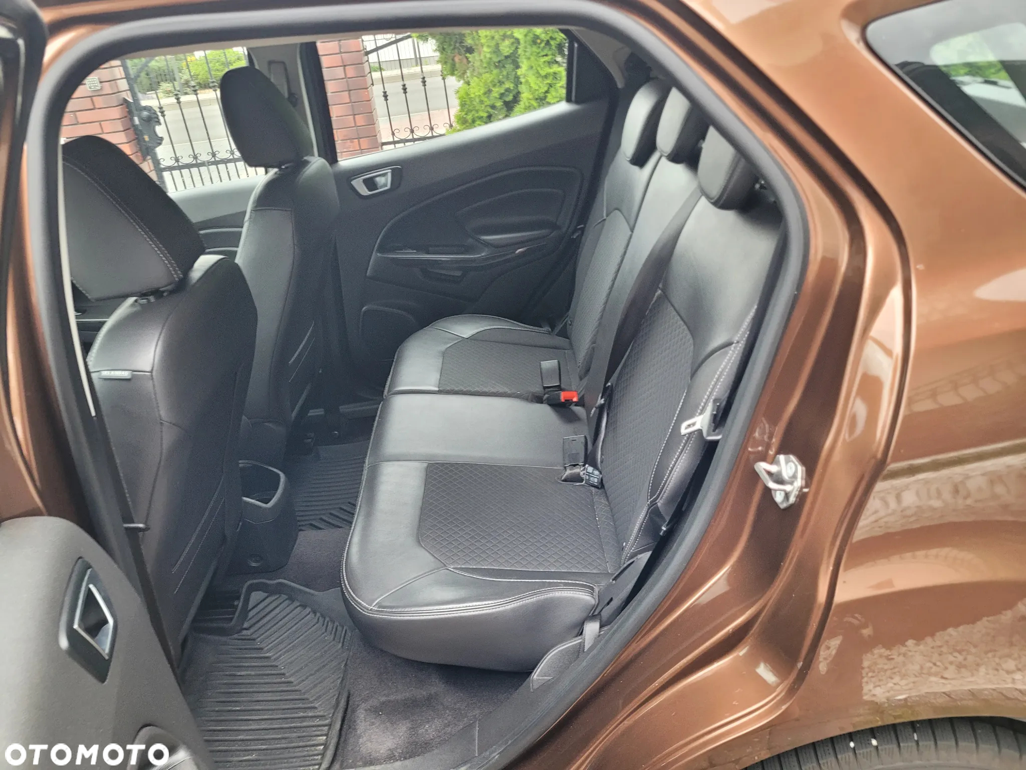 Ford EcoSport - 12