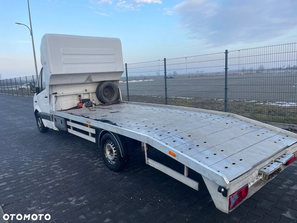 Mercedes-Benz Sprinter - 7