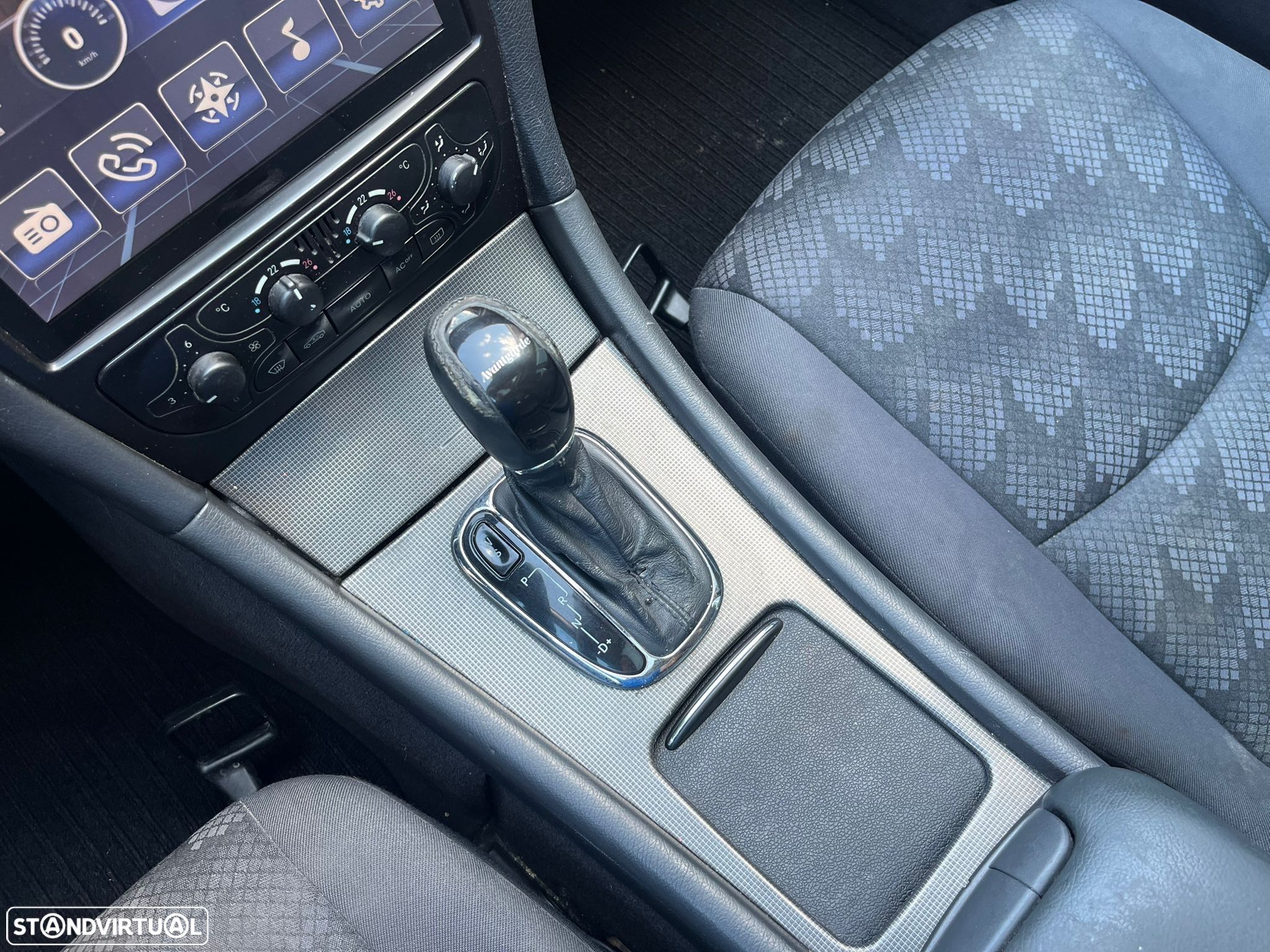Mercedes-Benz C 220 - 14