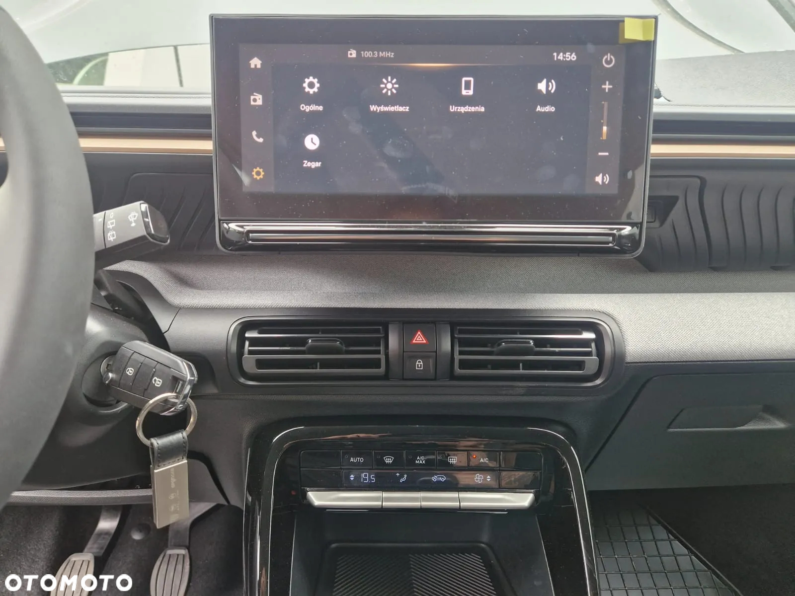 Citroën C3 Aircross 1.2 Turbo Plus S&S - 16
