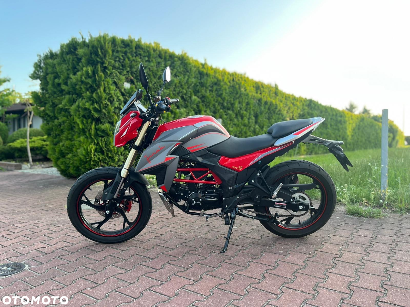 Junak ADV - 2