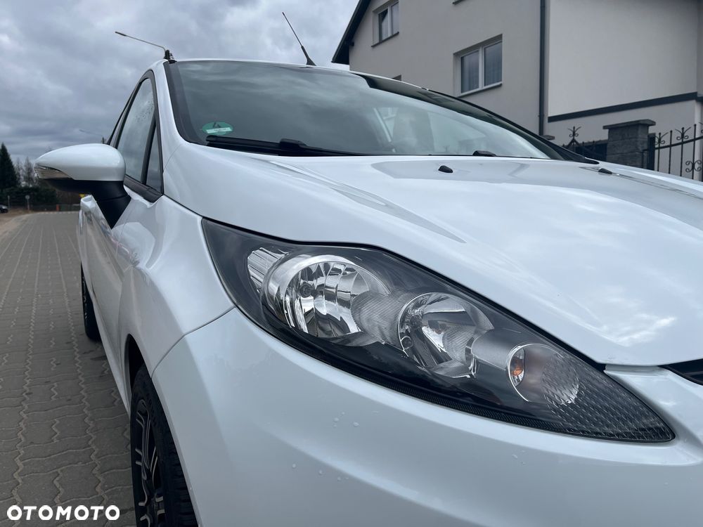 Ford Fiesta 1.25 Champions Edition - 15