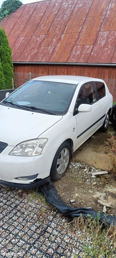 Toyota Corolla 1.4 VVT-i Base - 3