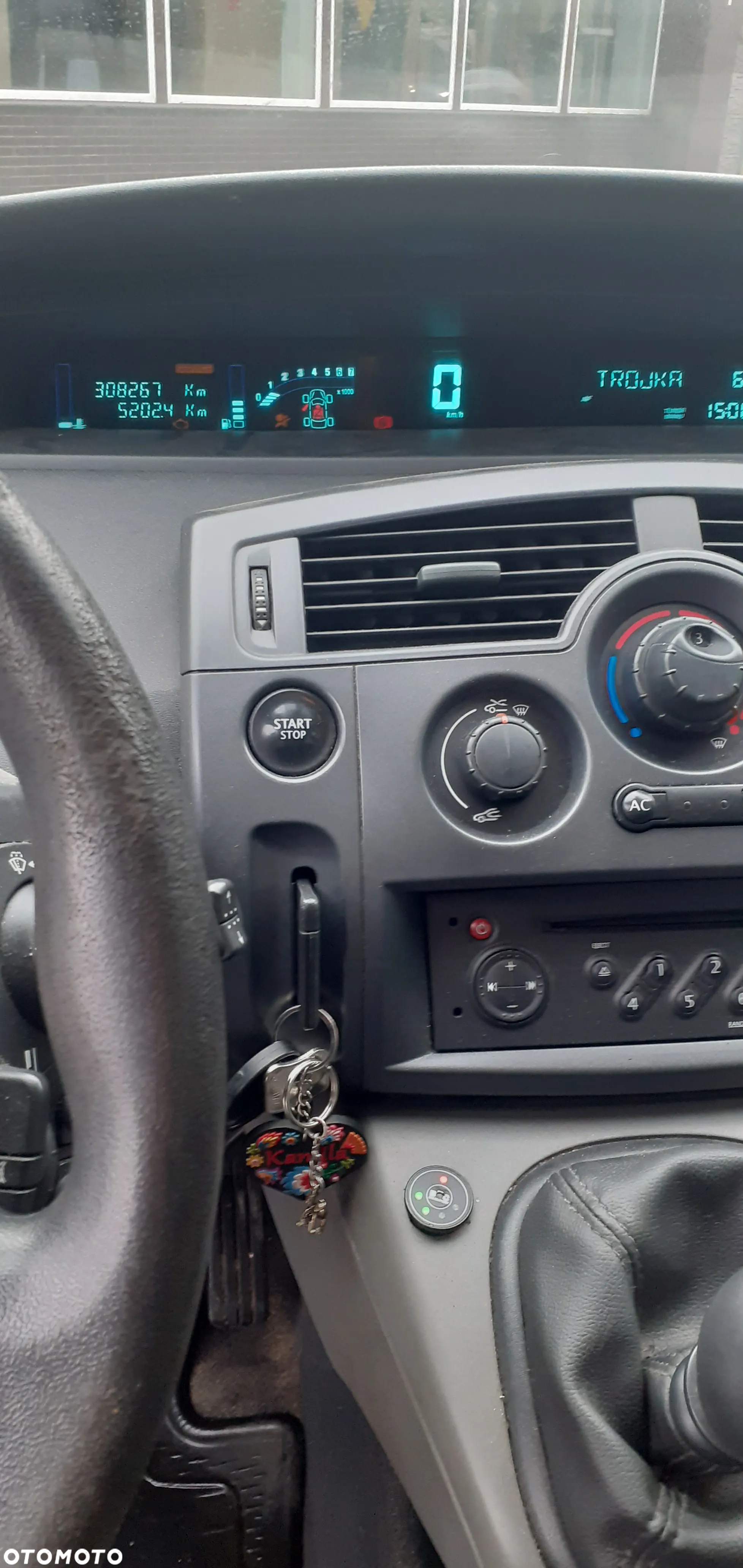 Renault Scenic - 9
