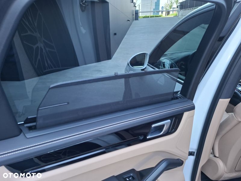 Porsche Cayenne S Tiptronic S - 26