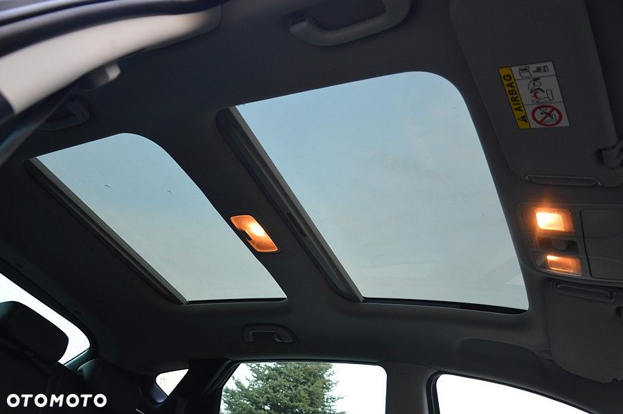 Hyundai ix35 1.6 2WD Fifa World Cup Edition - 39