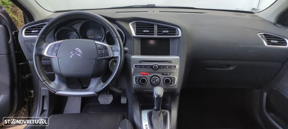 Citroën C4 1.6 BlueHDi Feel EAT6 — fotografia 8
