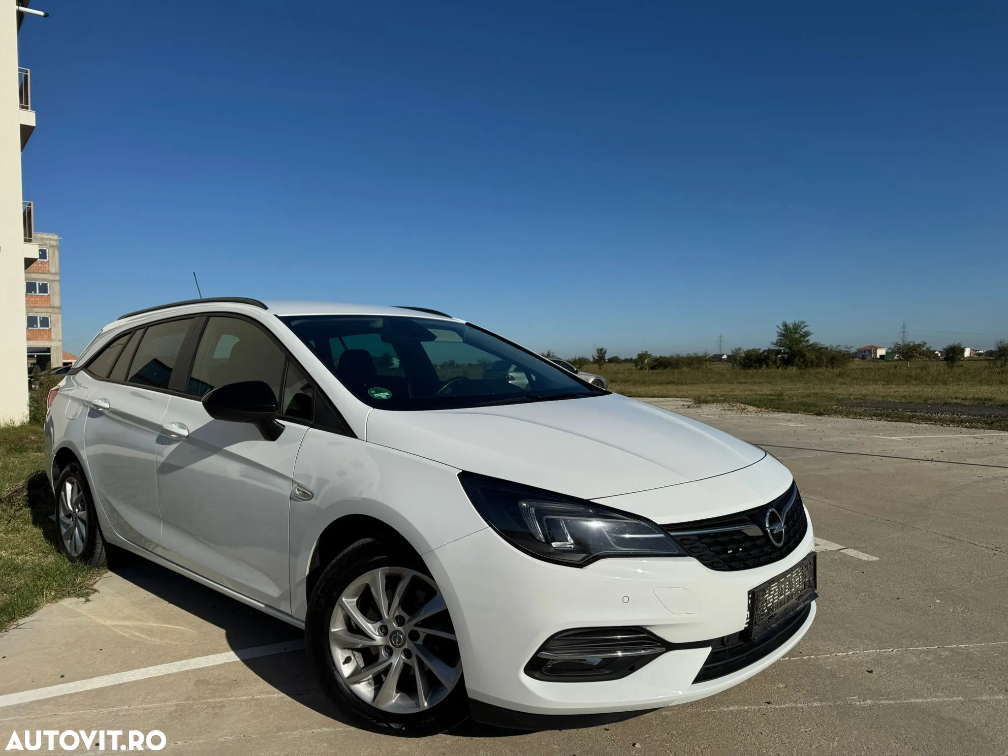 Opel Astra Sport Tourer 1.5 Start/Stop Aut. Edition - 3