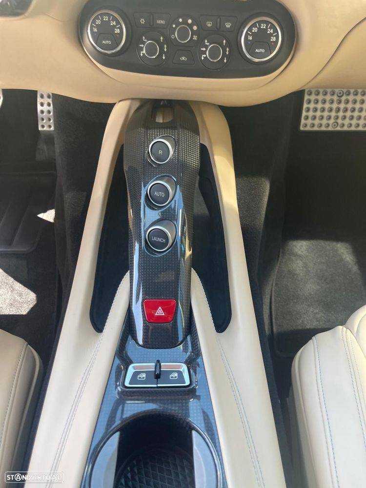 Ferrari F12 Berlinetta Hele - 23