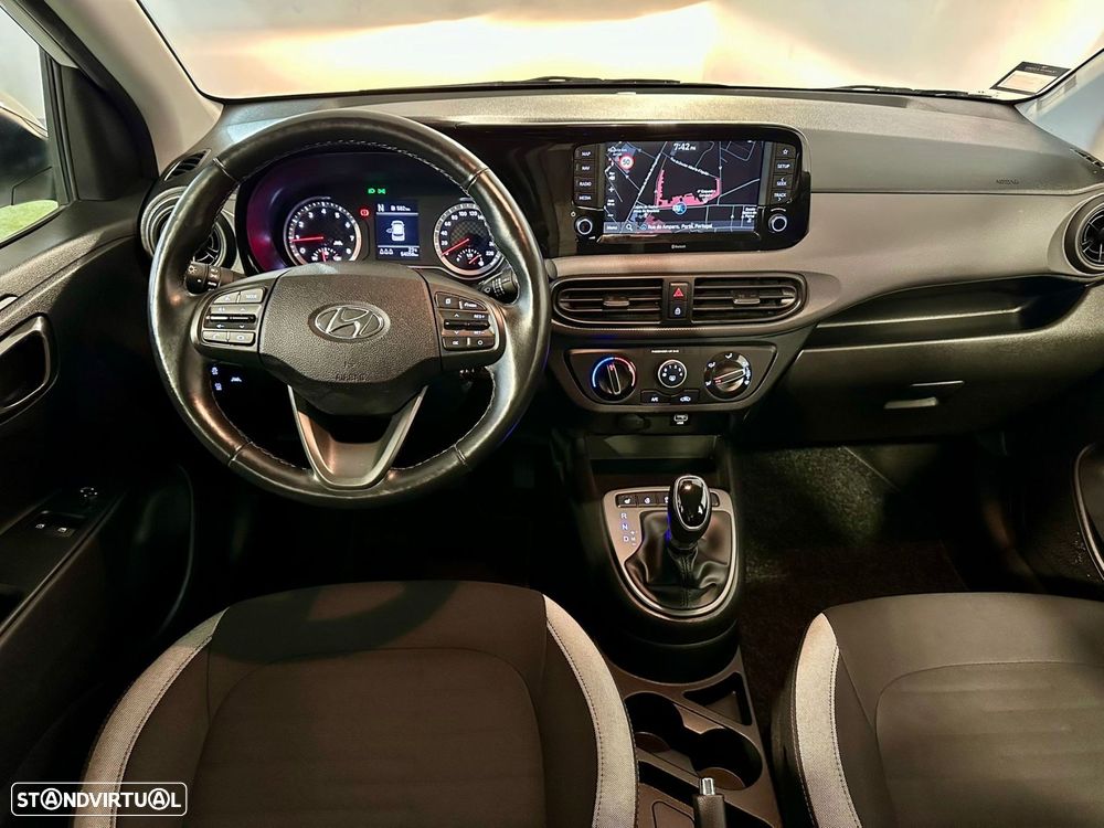 Hyundai i10 1.0 Comfort AMT - 2