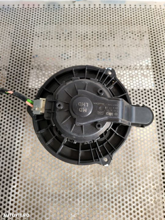 Aeroterma Bord Ventilator Habitaclu Kia Ceed An 2012-2016 Volan Stanga Dezmembrez Kia Ceed - 4