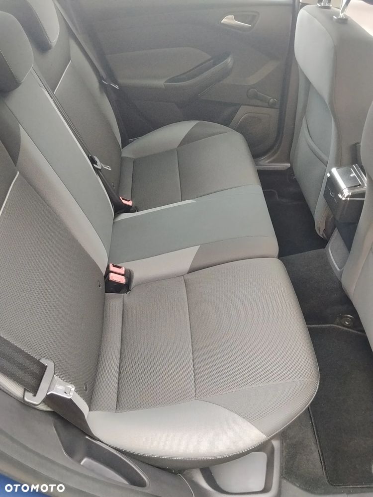 Ford Focus - 15