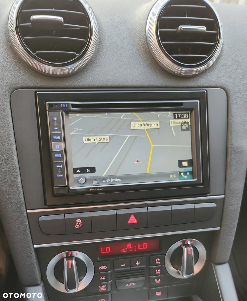 Audi A3 Sportback 1.8 TFSI Attraction - 21