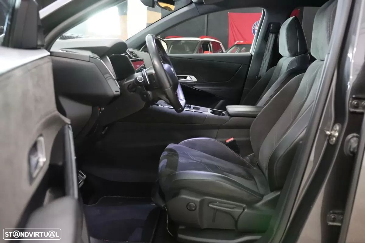DS DS7 Crossback 1.5 BlueHDi Performance Line EAT8 - 8