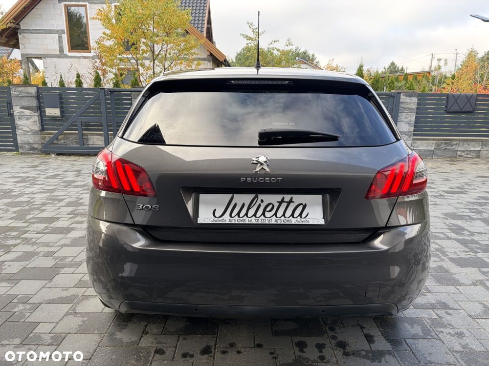 Peugeot 308 1.2 PureTech GPF Allure S&S - 6