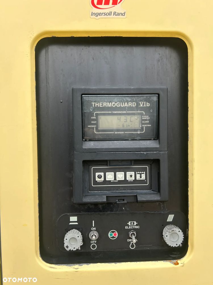 Schmitz Cargobull SKO 18 Z WINDĄ THERMO KING SL-100e / 2 OSIE / 22 PALETY / OŚ SKRĘTNA / ROLETA / SKRĘTNA OŚ NA OBROTNICY / IDEALNA POD DYSTRYBUCJĘ / ŚWIETNIE ZWROTNA KRÓTKA NACZEPA !! - 16