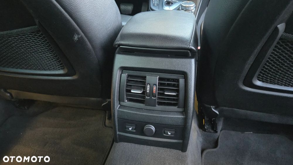 BMW 3GT 320d Sport-Aut Luxury Line - 16