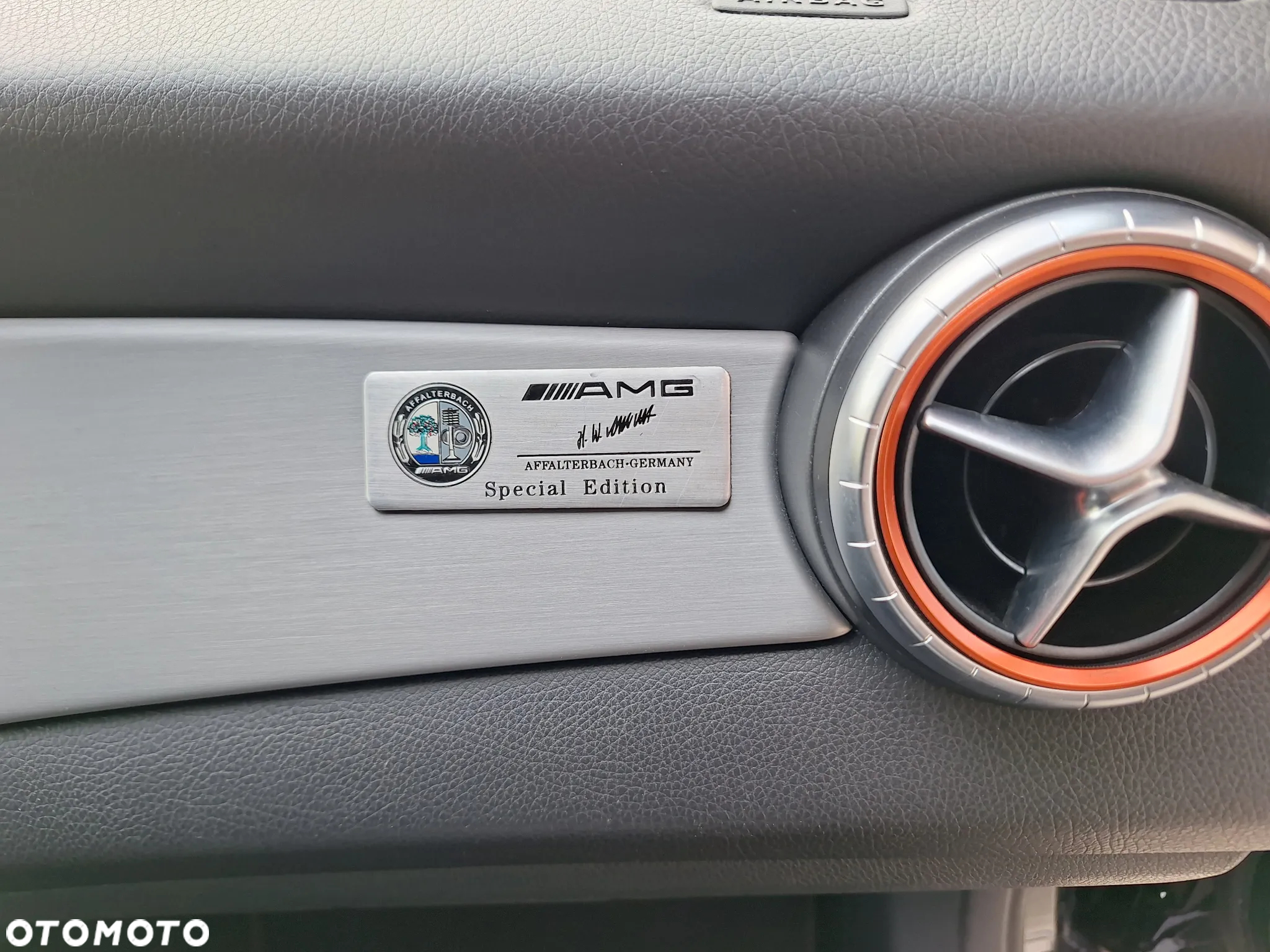 Mercedes-Benz CLA 180 BlueEffICIENCY Edition - 9