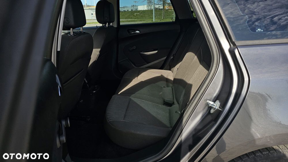 Opel Astra 1.4 Turbo Sport - 10