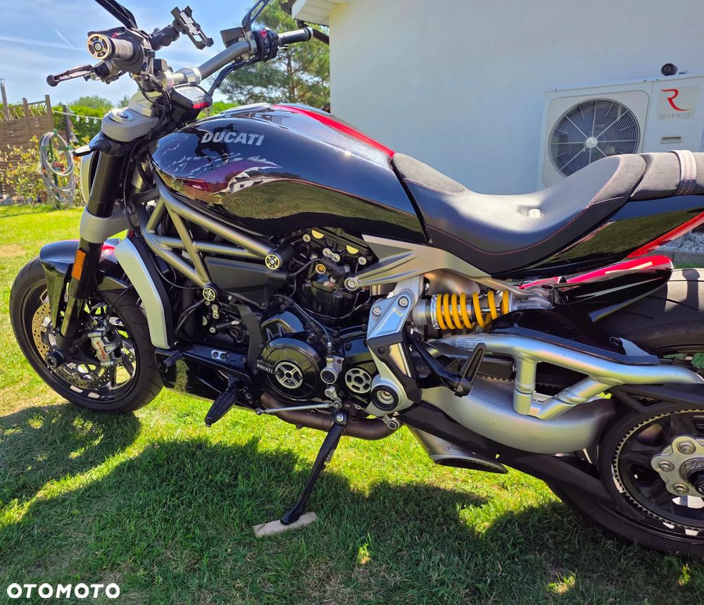 Ducati Diavel - 12