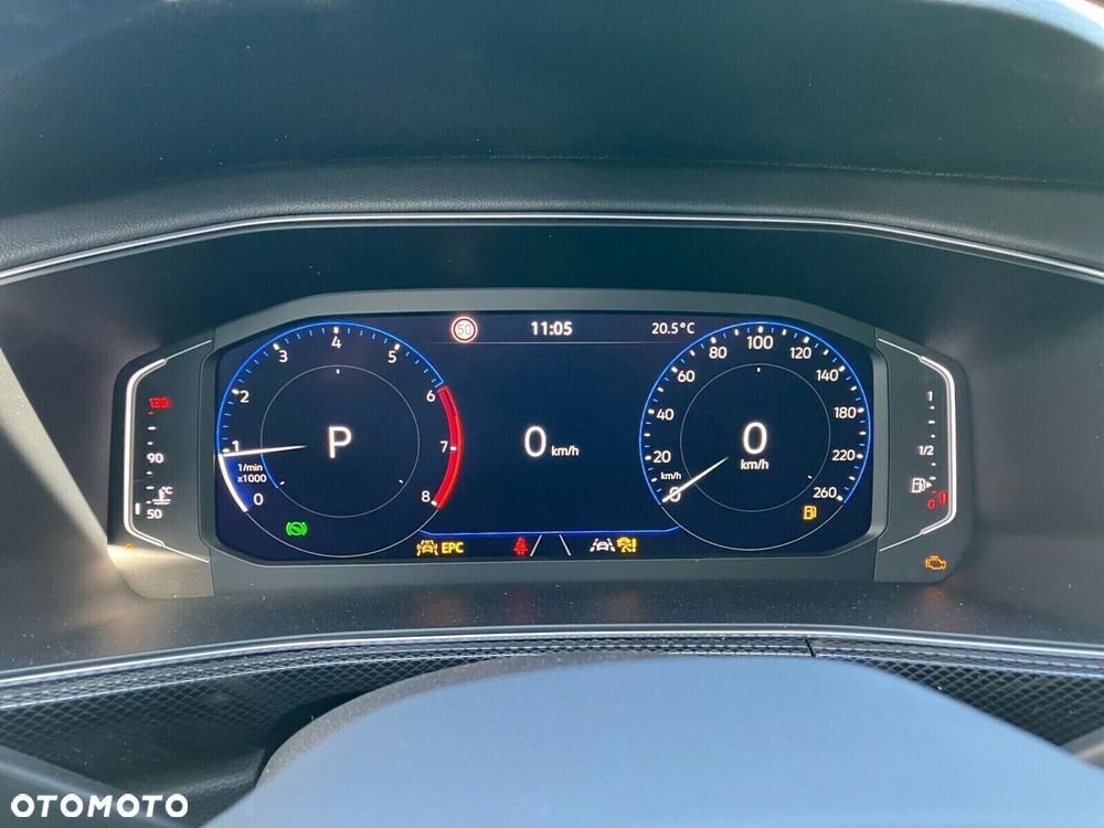 Volkswagen T-Cross - 10
