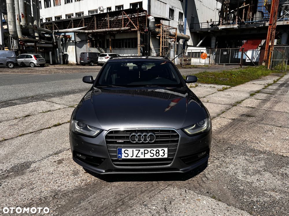 Audi A4 Avant 2.0 TDI Quattro S tronic - 15