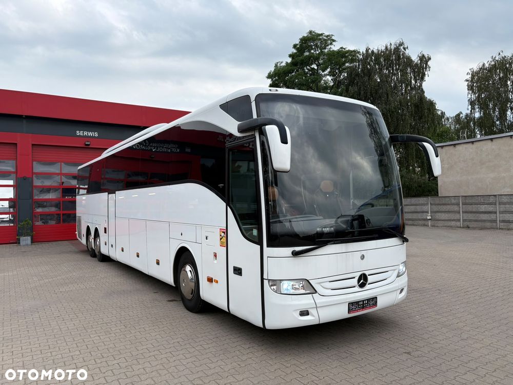 Mercedes-Benz Tourismo 17 ,14m 63 miejsca