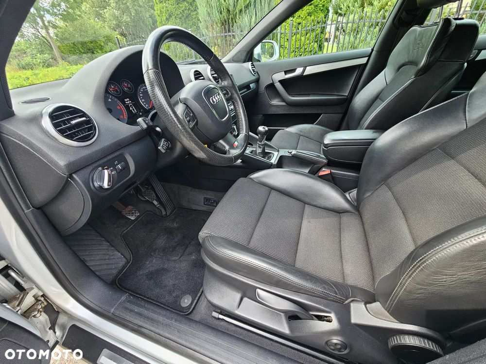 Audi A3 Sportback 2.0 TDI DPF S line Sportpaket - 8