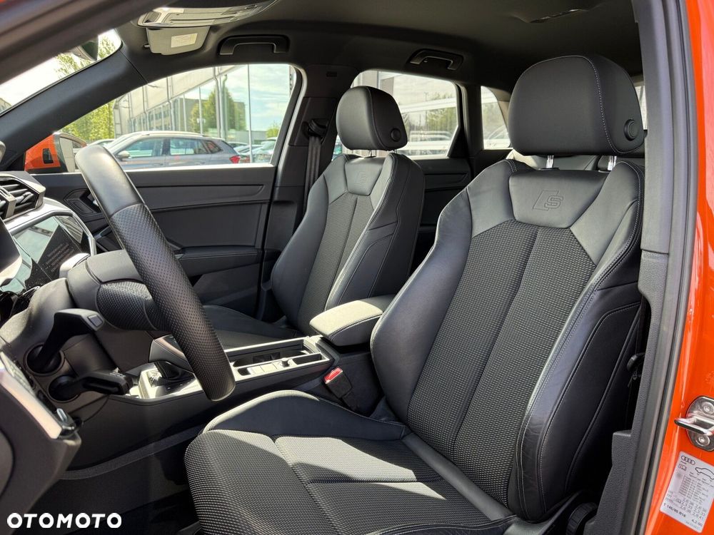 Audi Q3 - 19