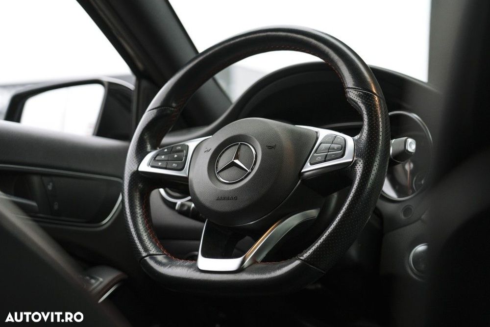 Mercedes-Benz GLA 220 4MATIC - 25