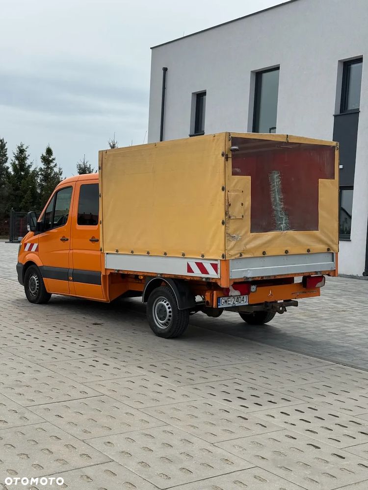 Mercedes-Benz Sprinter - 4