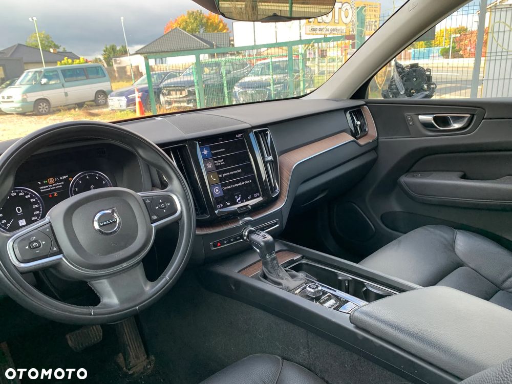 Volvo XC 60 T5 Geartronic Momentum - 9