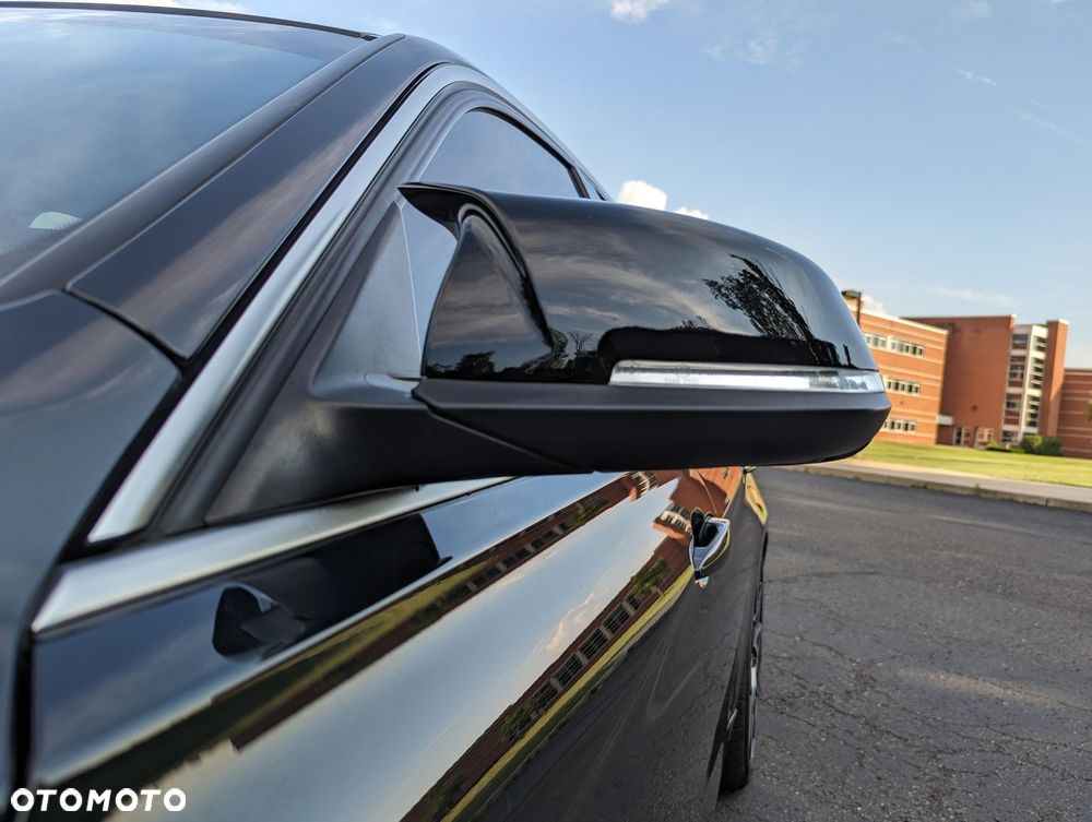 BMW Seria 3 330i xDrive Edition M Sport Shadow - 27