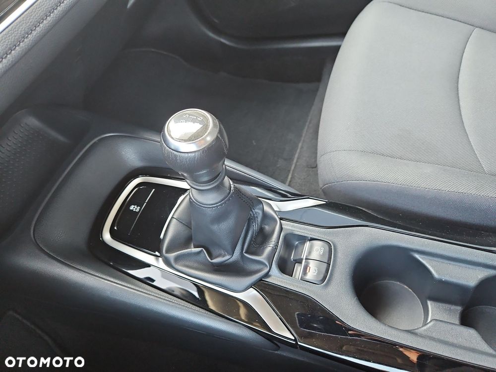 Toyota Corolla - 24