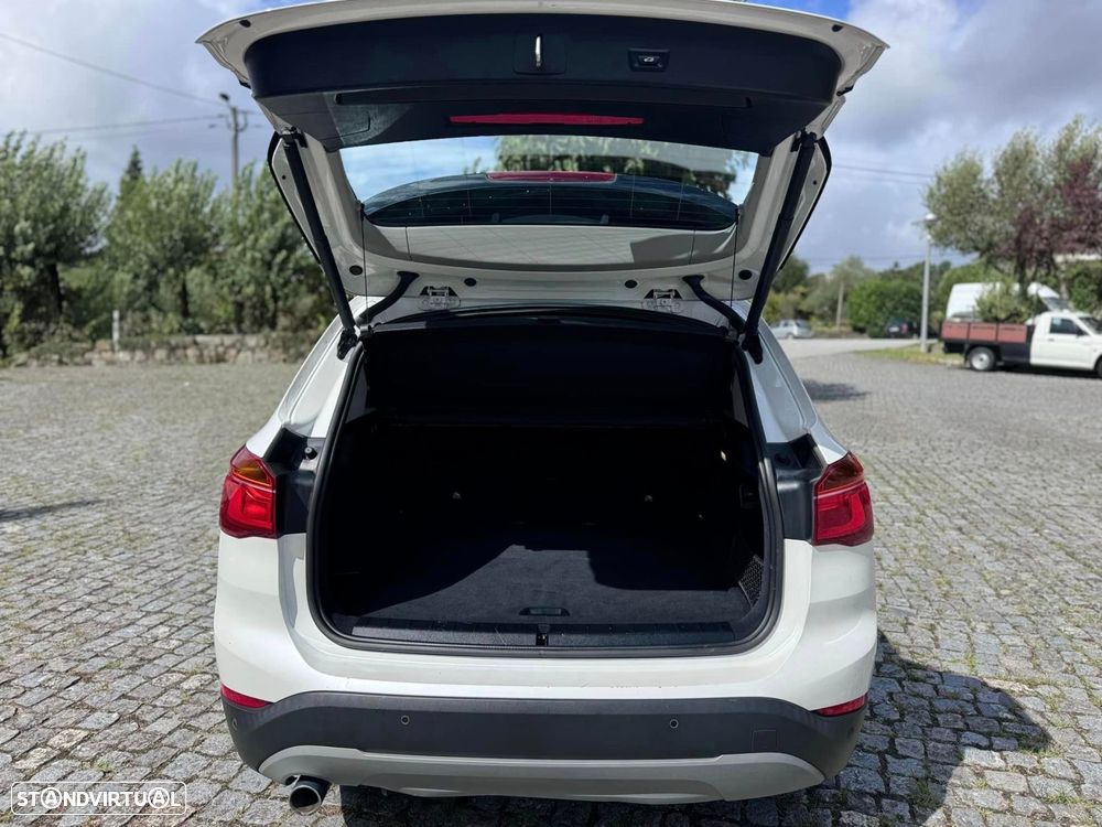 BMW X1 16 d sDrive Line xLine - 8