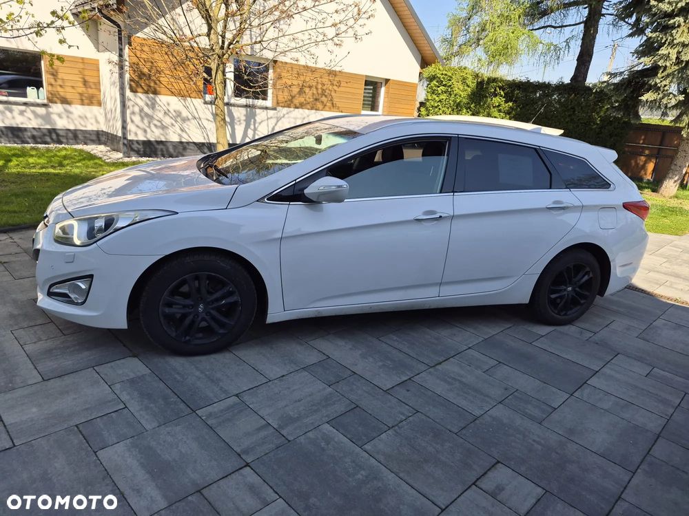 Hyundai i40 Kombi 1.7 CRDi Premium - 13