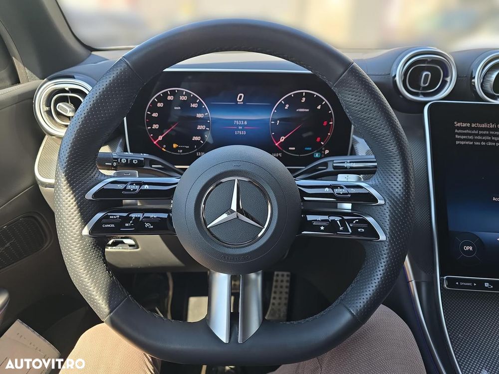 Mercedes-Benz GLC 300 d 4Matic 9G-TRONIC AMG Line Advanced - 10