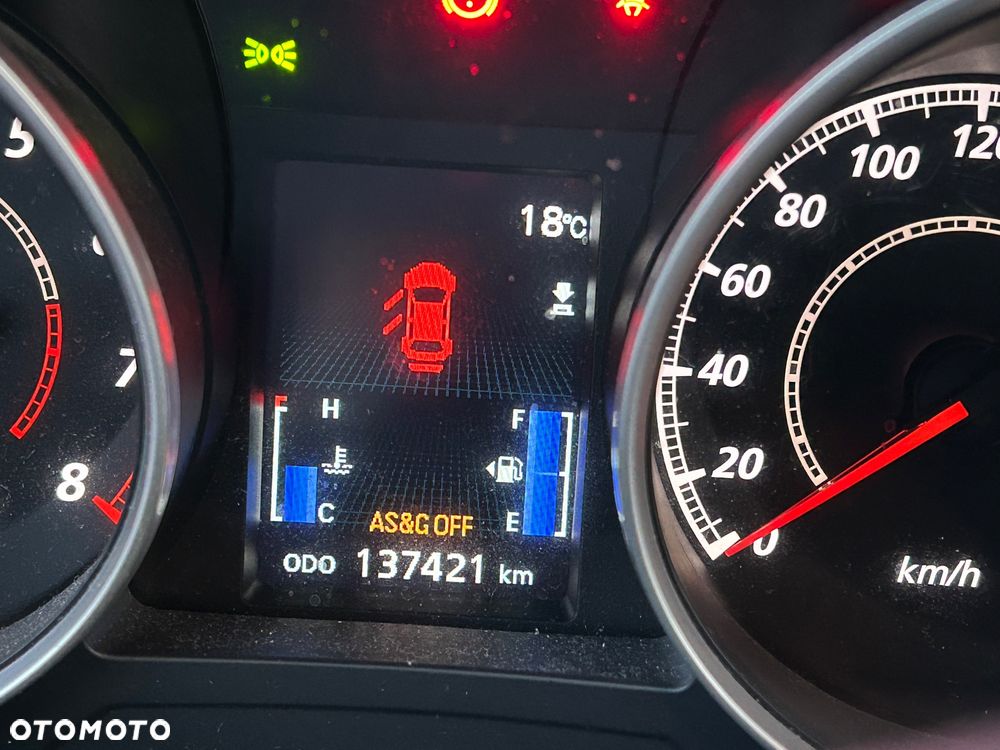 Mitsubishi ASX - 5