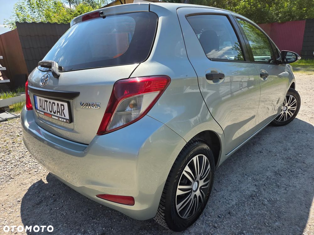 Toyota Yaris 1.0 VVT-i Cool - 12