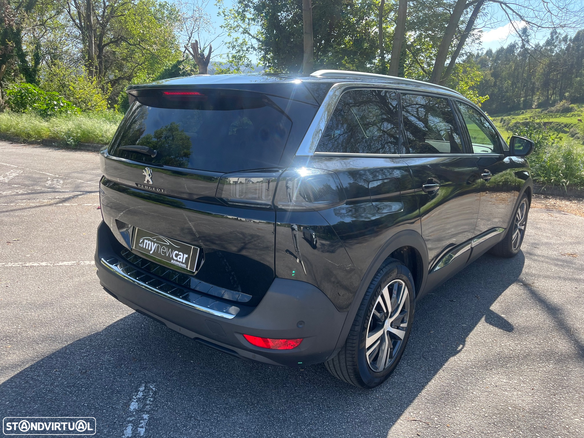 Peugeot 5008 1.5 BlueHDi Allure Pack EAT8 - 14