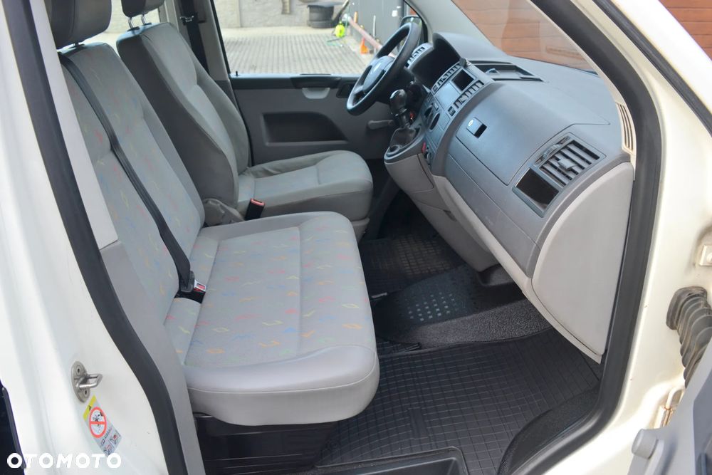 Volkswagen Transporter - 15