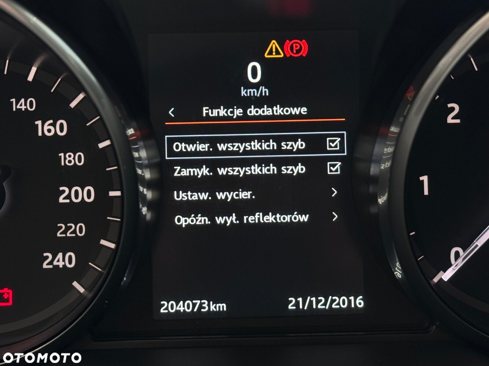 Land Rover Discovery Sport 2.0 TD4 SE - 25