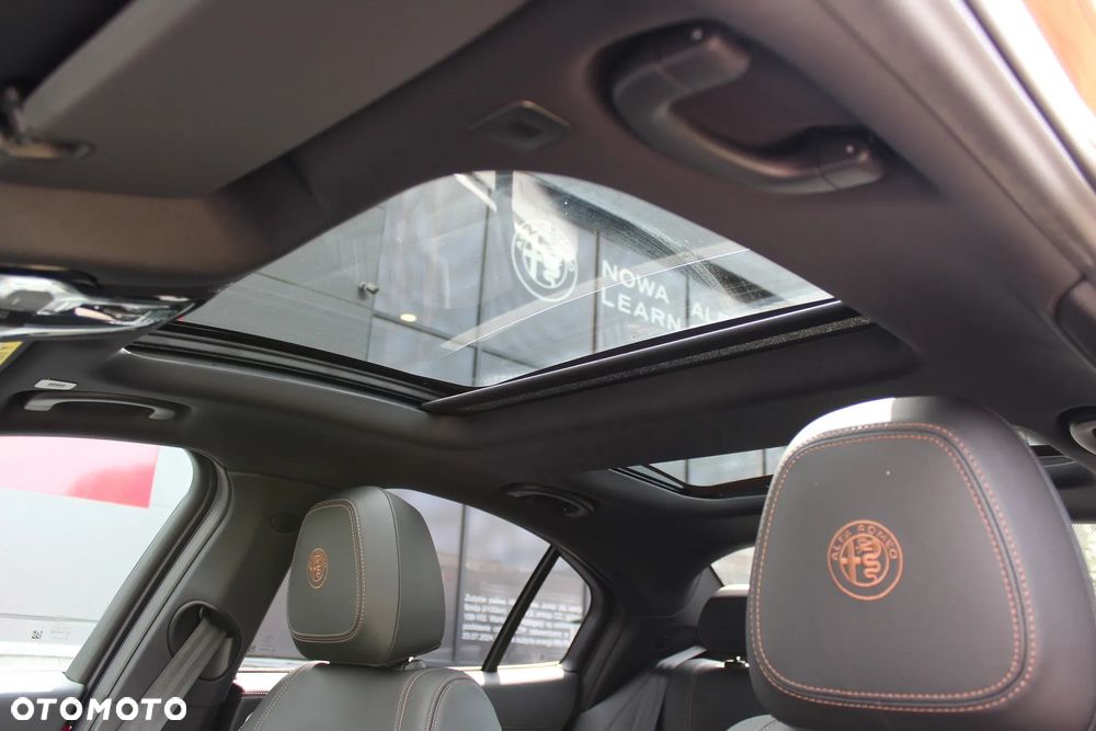 Alfa Romeo Giulia 2.0 Turbo Intensa Q4 - 7