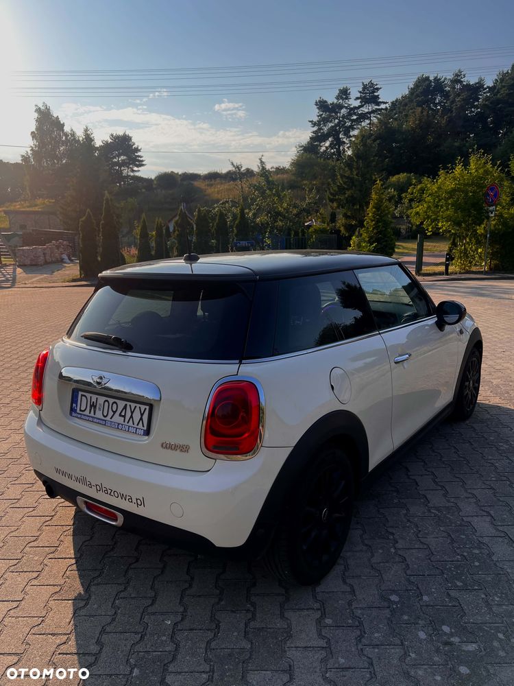 MINI Cooper Standard - 5