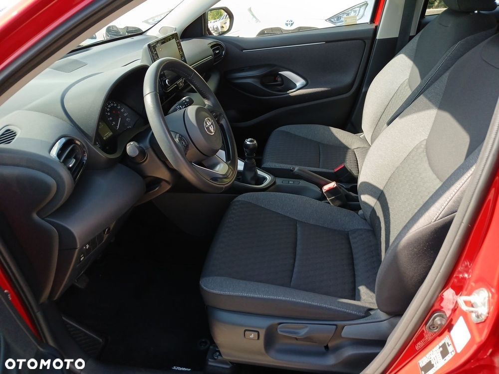 Toyota Yaris 1.5 Comfort - 10