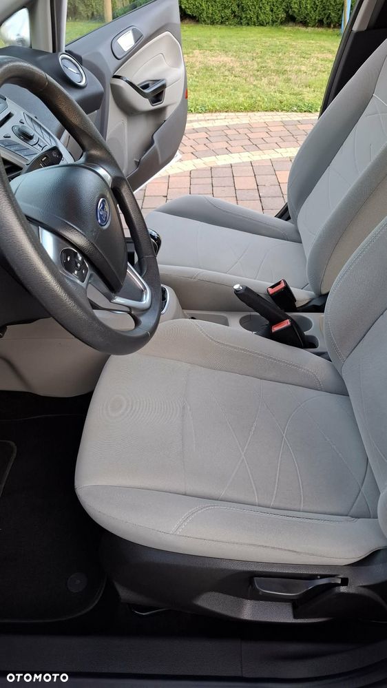 Ford Fiesta 1.25 Ambiente - 10