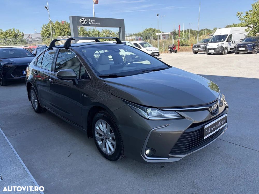 Toyota Corolla - 8