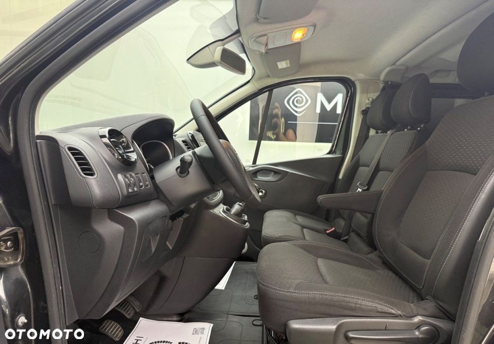 Opel Vivaro L1H1 2,7t Elegance Business - 27