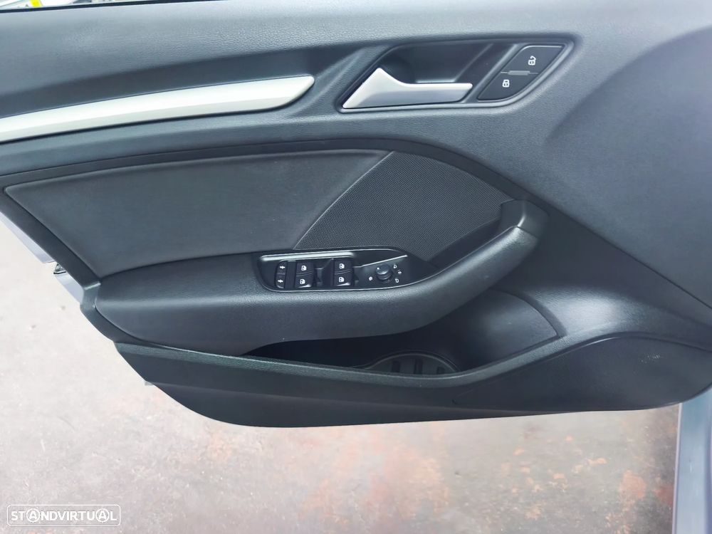 Audi A3 Limousine 1.6 TDI Advance - 9